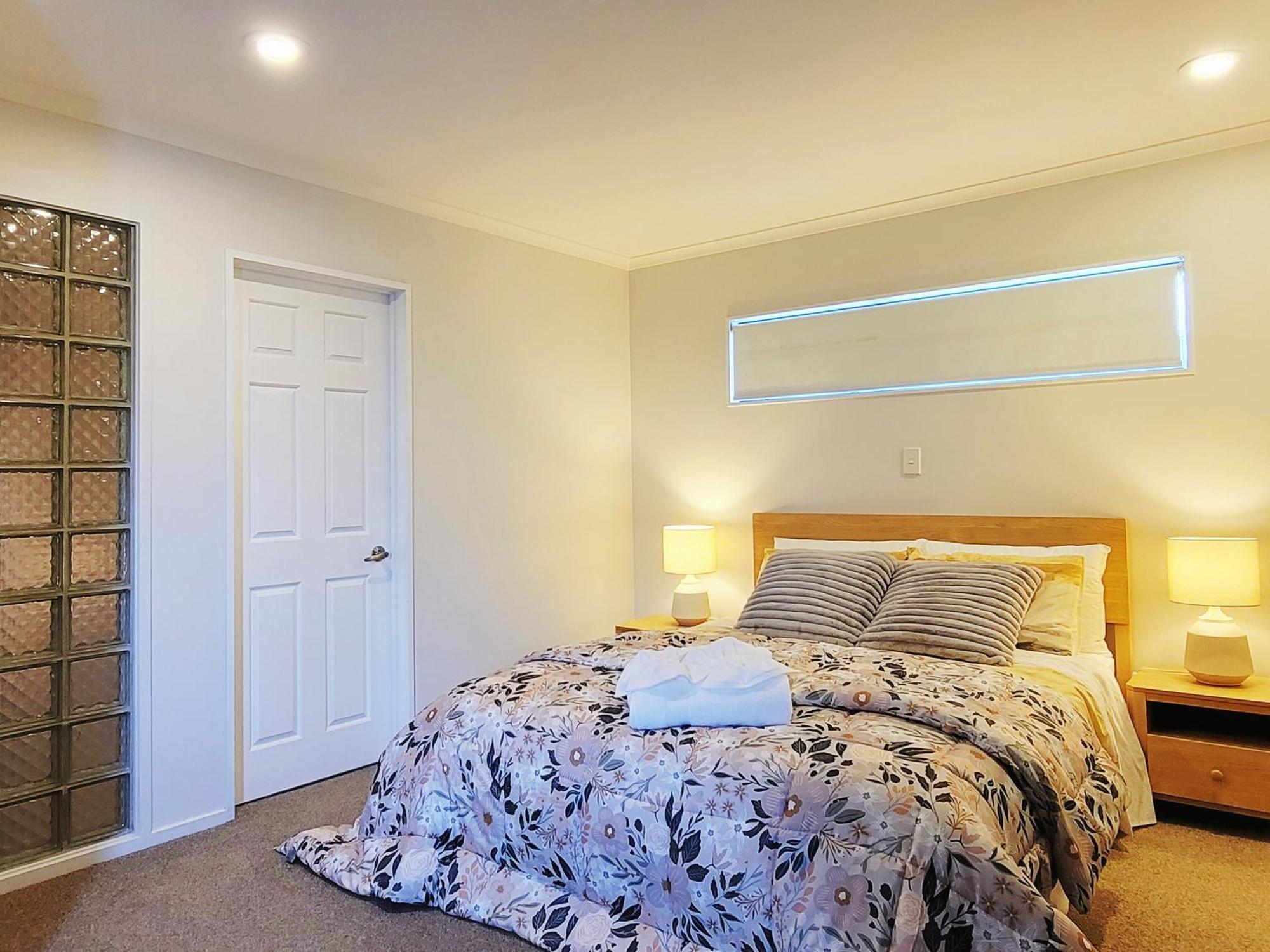 Sea View 5 Bedroom Holiday House 황가파라로아 외부 사진