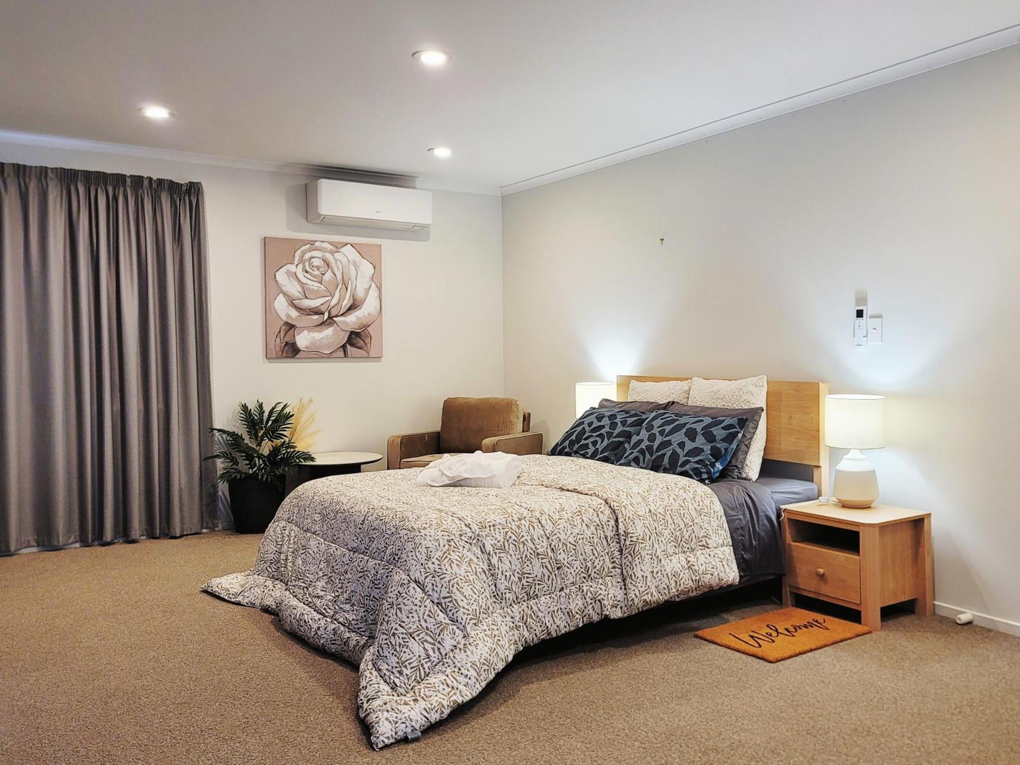 Sea View 5 Bedroom Holiday House 황가파라로아 외부 사진